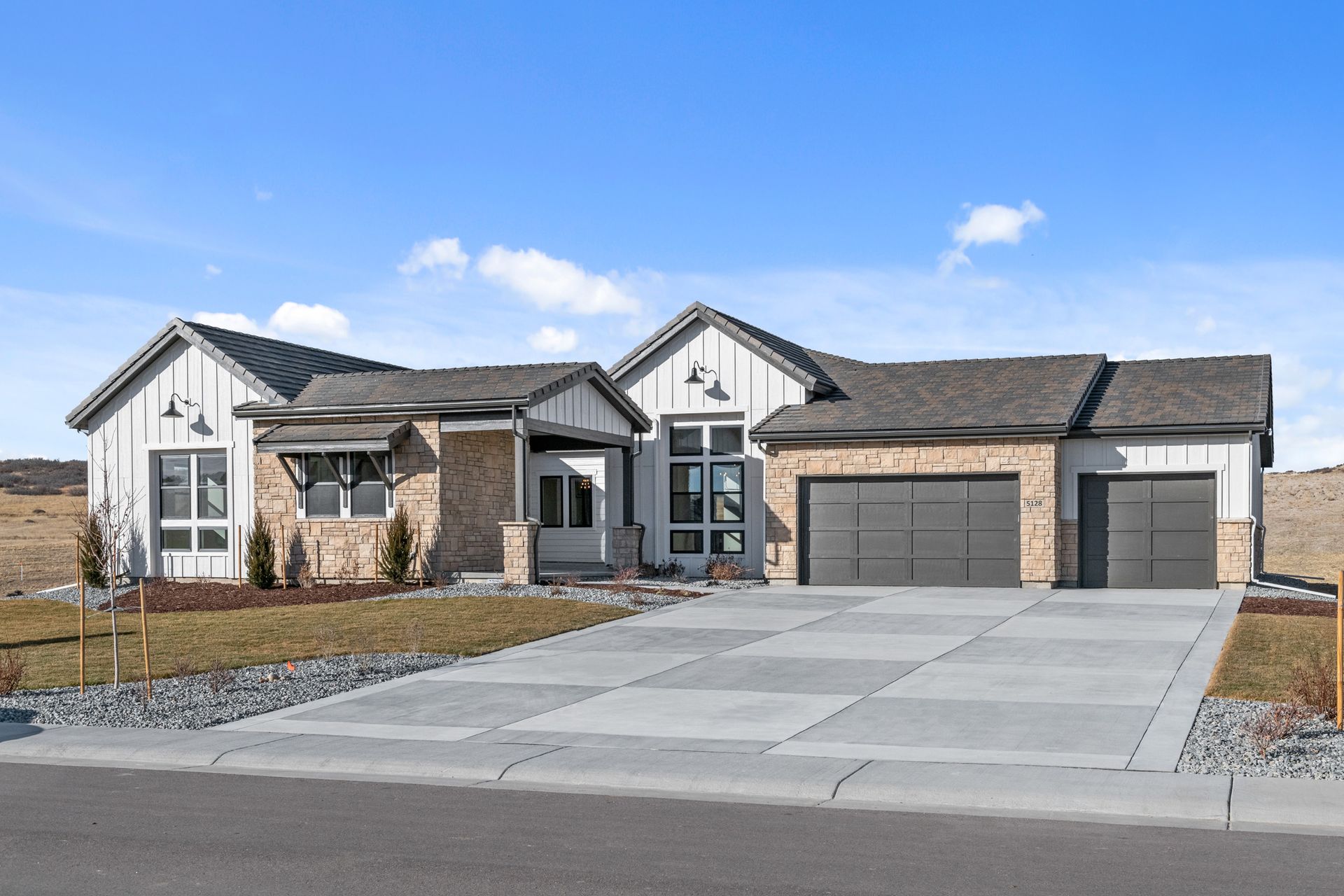 Heritage Series Ranch Home Exterior
