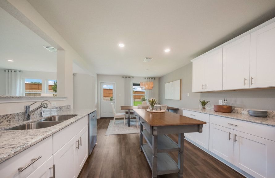 Springfield Model Kitchen