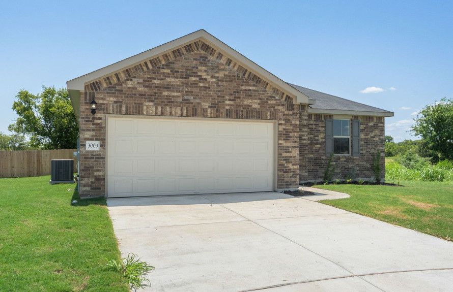 Front Exterior Eastgate Home