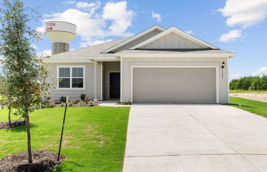 Front Exterior Eastgate Home