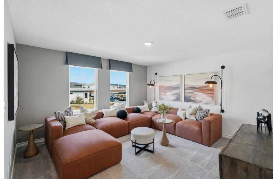 Spacious Upstairs Loft