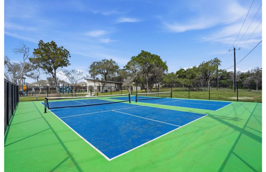 Community Pickleball Courts