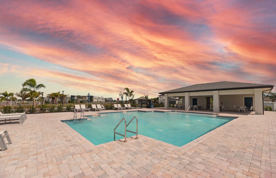 casa en Whispering Lakes por Centex Homes