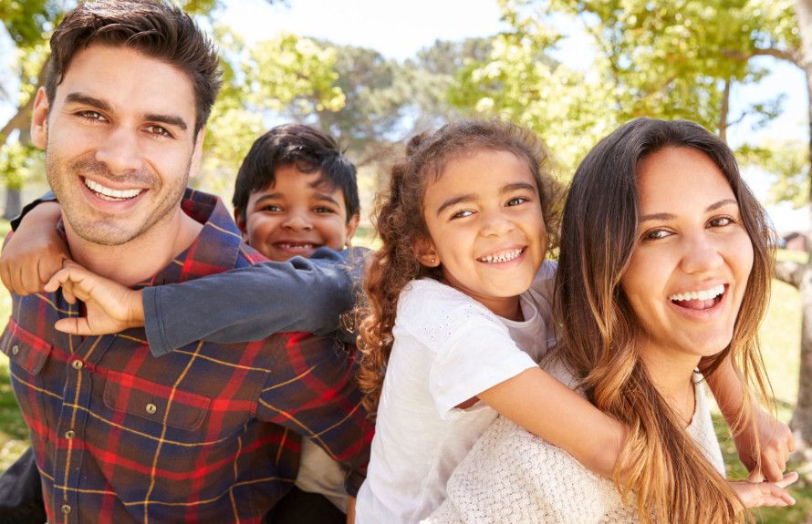 Vibrant Community in Sunfield!