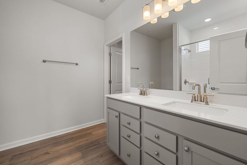 Ibis #95 -Owner's Bath Dual Vanity