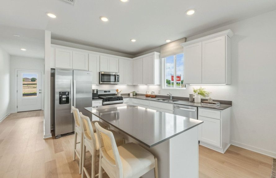Kitchen with Island Seating