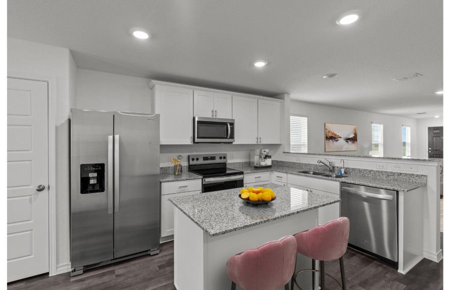 Light and Bright Kitchen