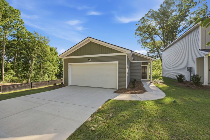 460 EDITH CT (Goldcrest)