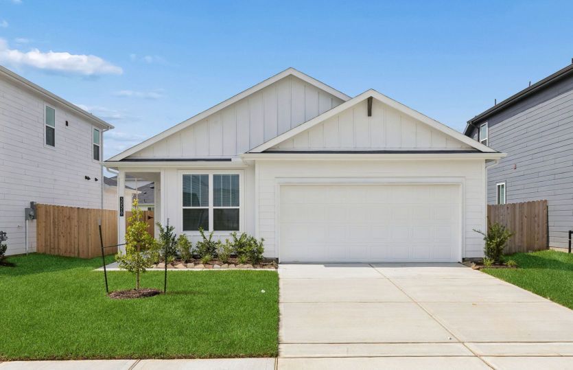 30519 Wolfburn Street (Chatfield)