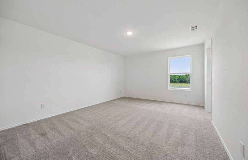 Spacious primary suite