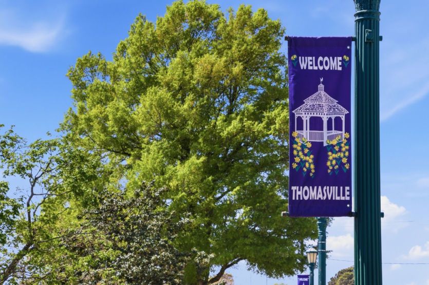 Call Thomasville, NC Home