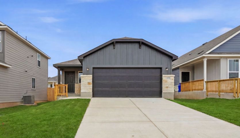 Beeville Exterior