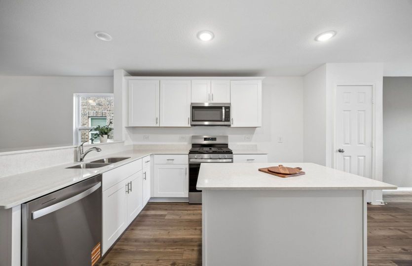 Large center island in kitchen*model representation