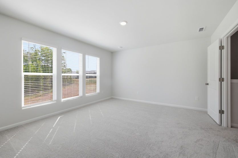 Hemingway #210 - Owner's Suite
