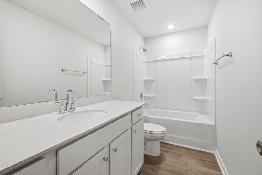 Raven Lot 67 - Secondary Bath with Tub/Shower Combo