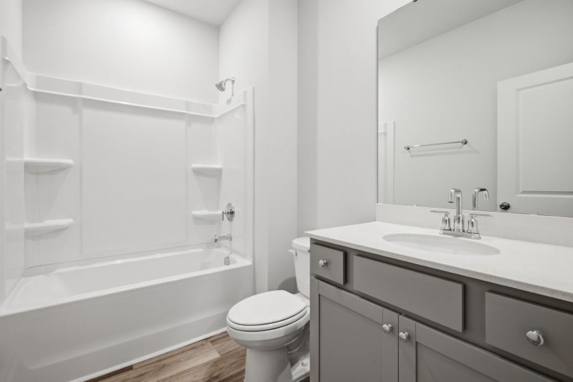 Starling Lot 23 - Secondary Bath
