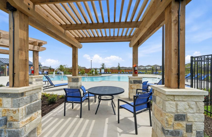 Lounge at the Pool!