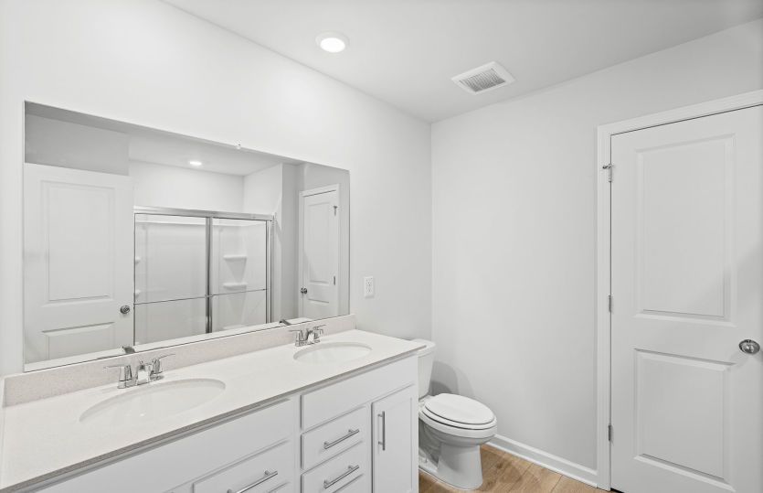 Owner's bath