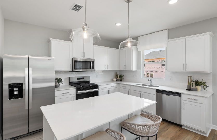 Large Kitchen with Plenty of Storage