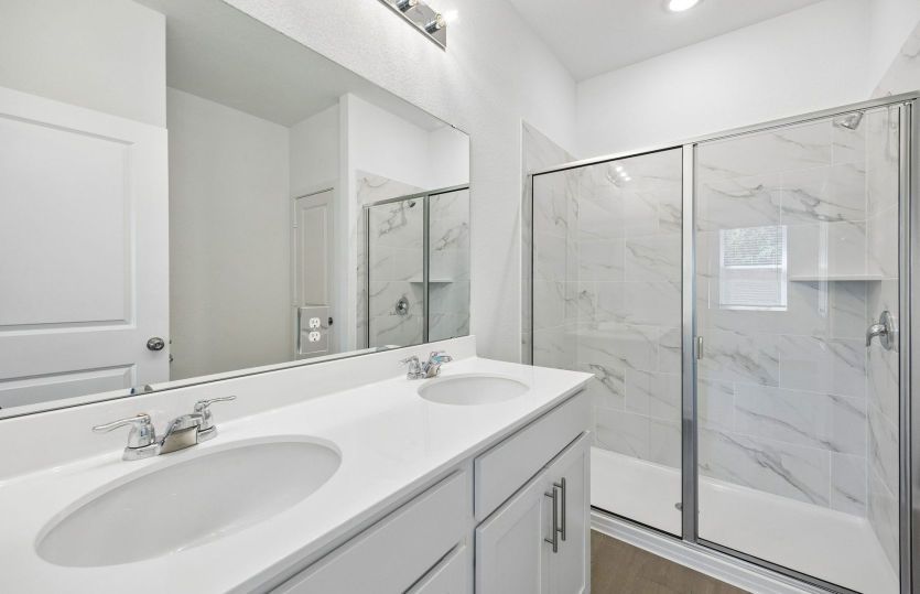 Primary Suite Bathroom