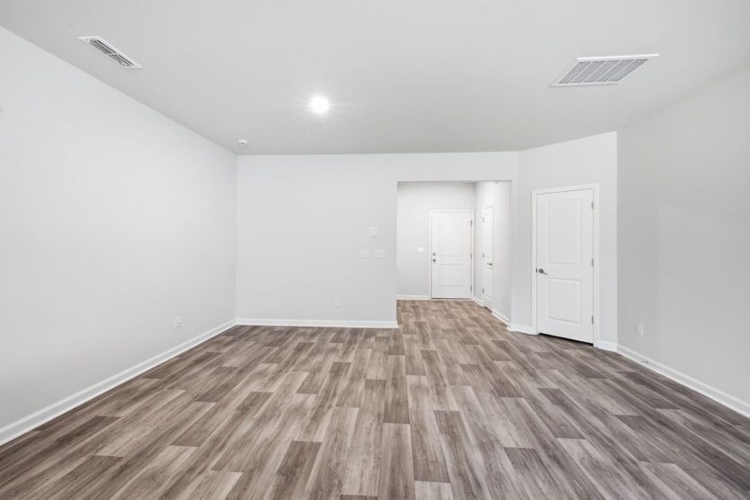 Hemingway #206 Oversized Gathering Room