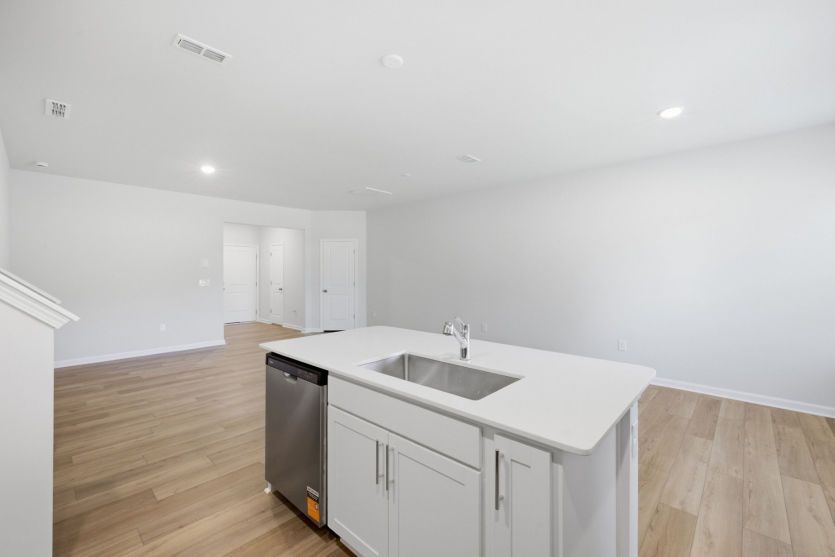 Hemingway #200 Kitchen overlooks Cafe & Gathering Room