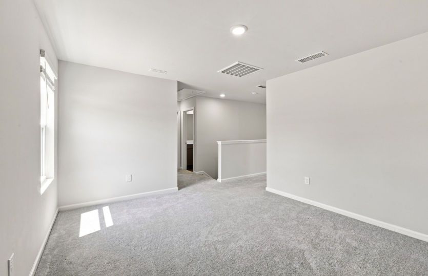 Rosella #89 Loft has Tons of Potential