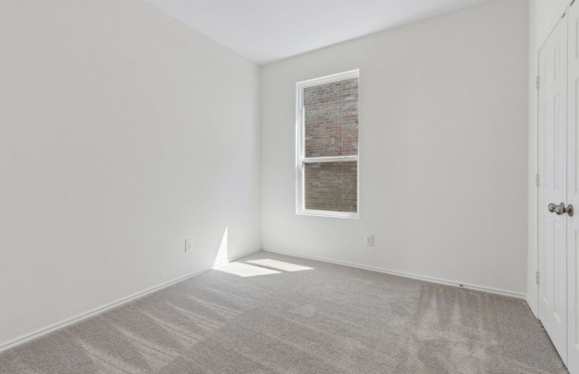 Secondary bedroom