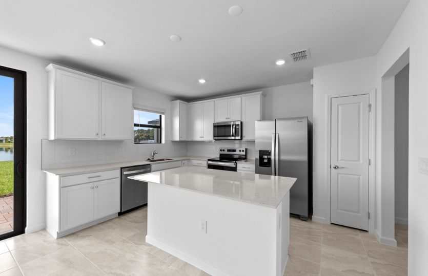 Kitchen with center island