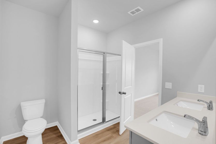 Owner's Suite Bathroom
