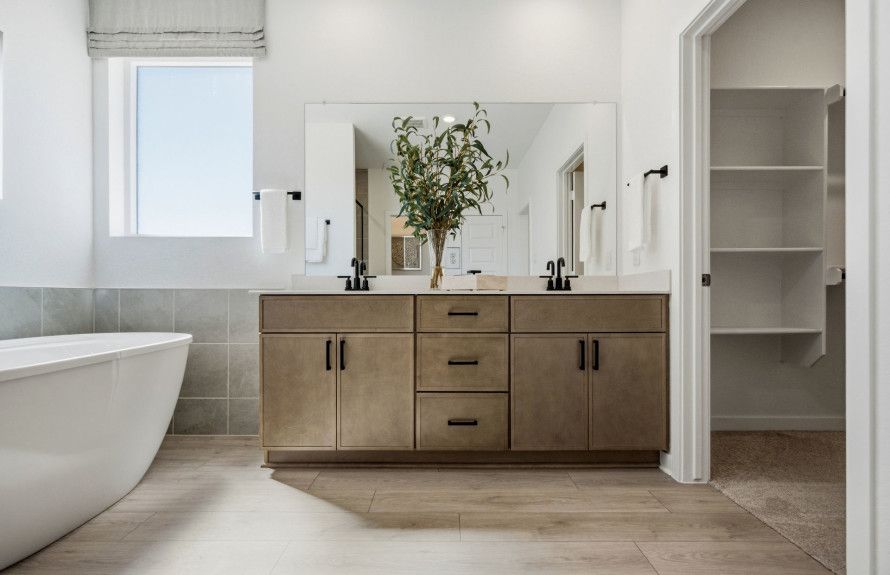 Serene Primary Retreat