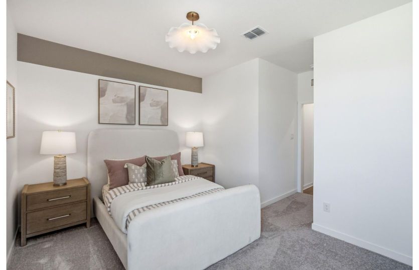 Warm & Welcoming Additional Bedroom
