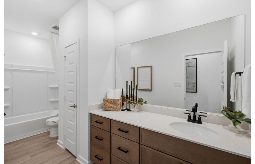 Modern Additional Bath
