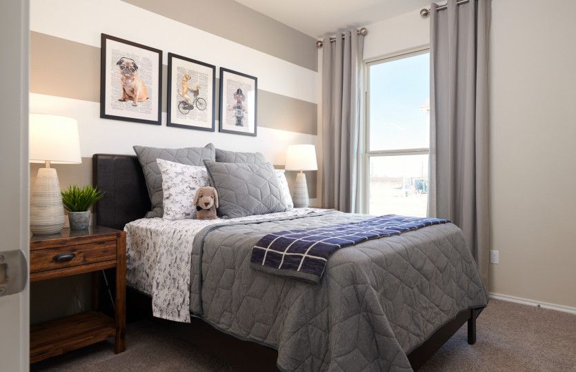 Secondary bedroom