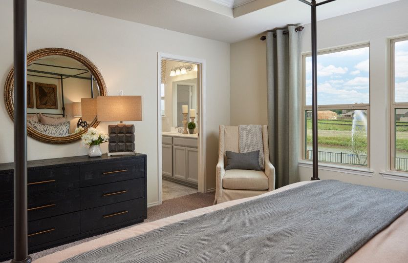 Private owner's suite on second floor