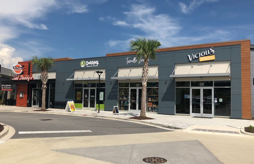 Dining at Nexton Square