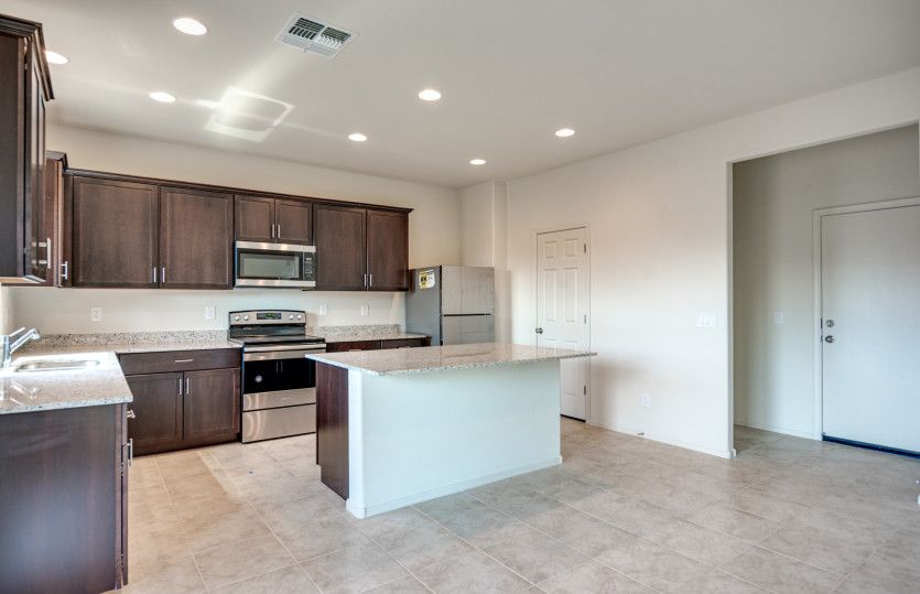 Quick Move-In Homes in Buckeye