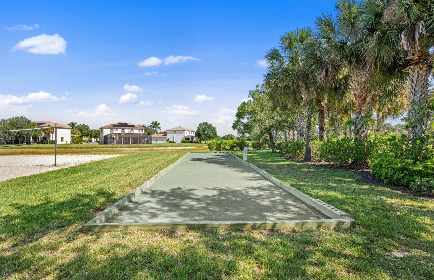Bocce Ball