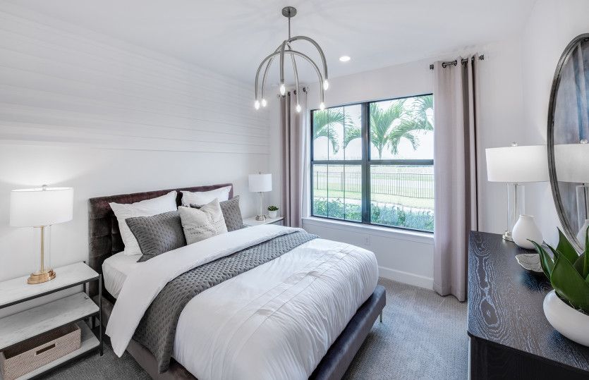 Secondary bedroom