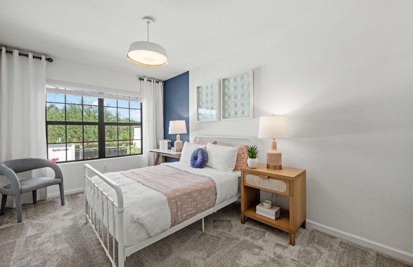 Secondary bedroom