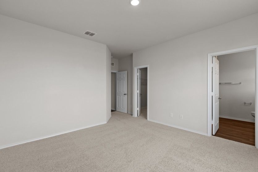 Cozy Owner's Suite