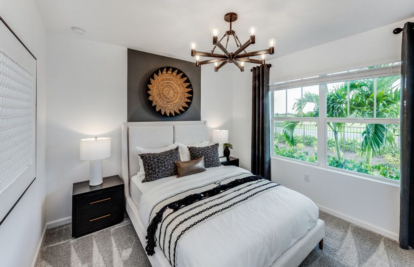 Secondary bedroom