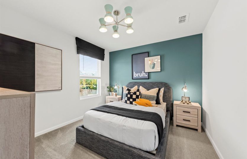 Perfect for today’s teen to relax, study, and grow. A room that evolves with them every step of the