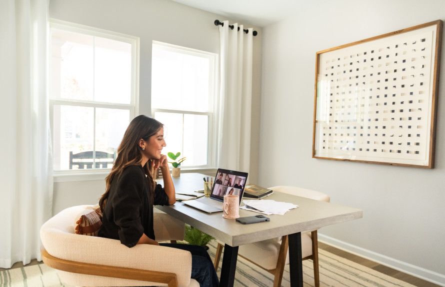 Internet/Cable Included in HOA