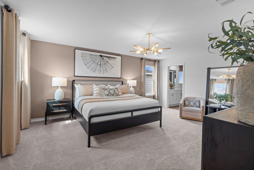 Relaxing Owner's Suite