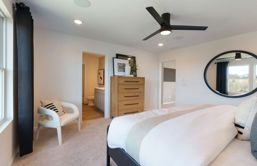 Oriole Bedroom