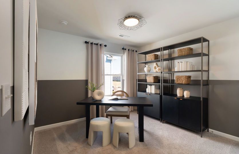 Oriole Bedroom Office