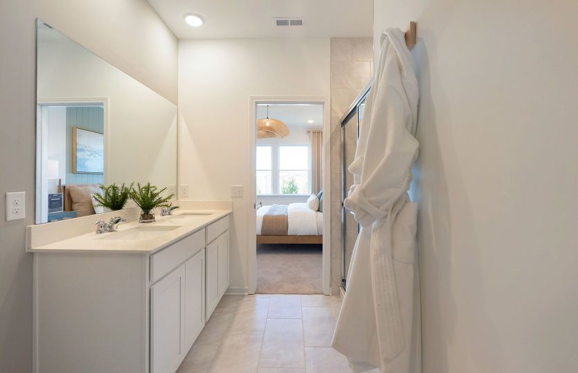 Starling Owners Bath