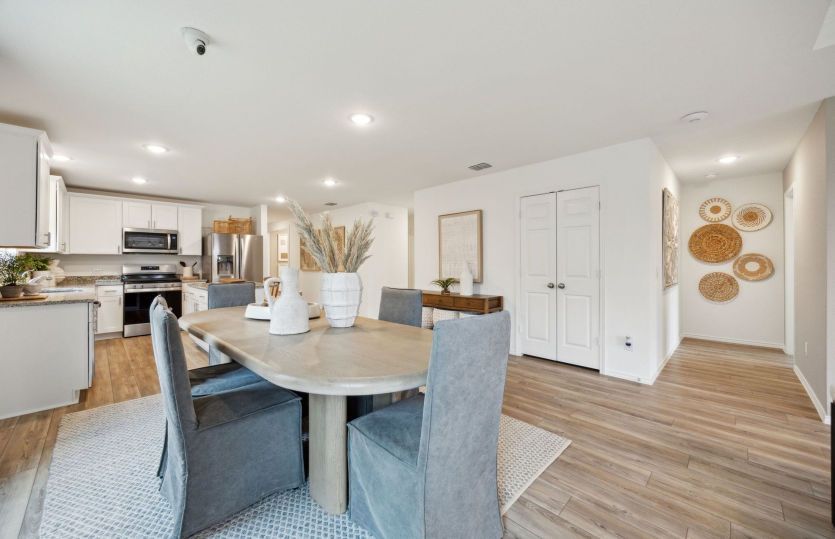 Dining area off kitchen