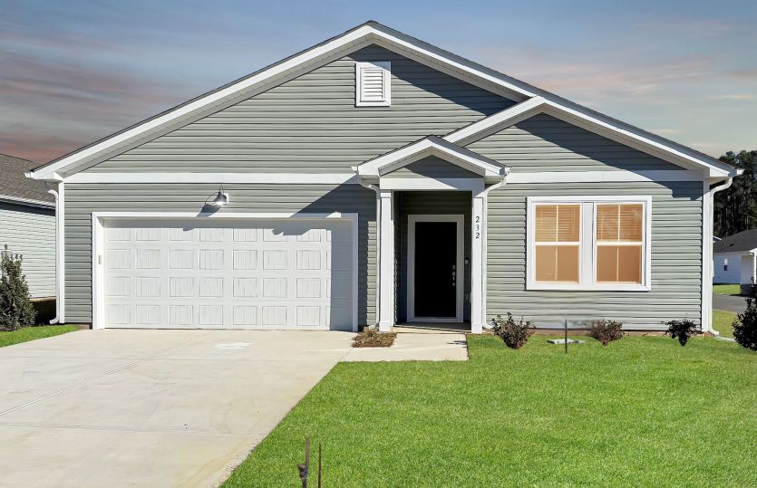 1078 High Tide St Se. Bolivia, NC 28422